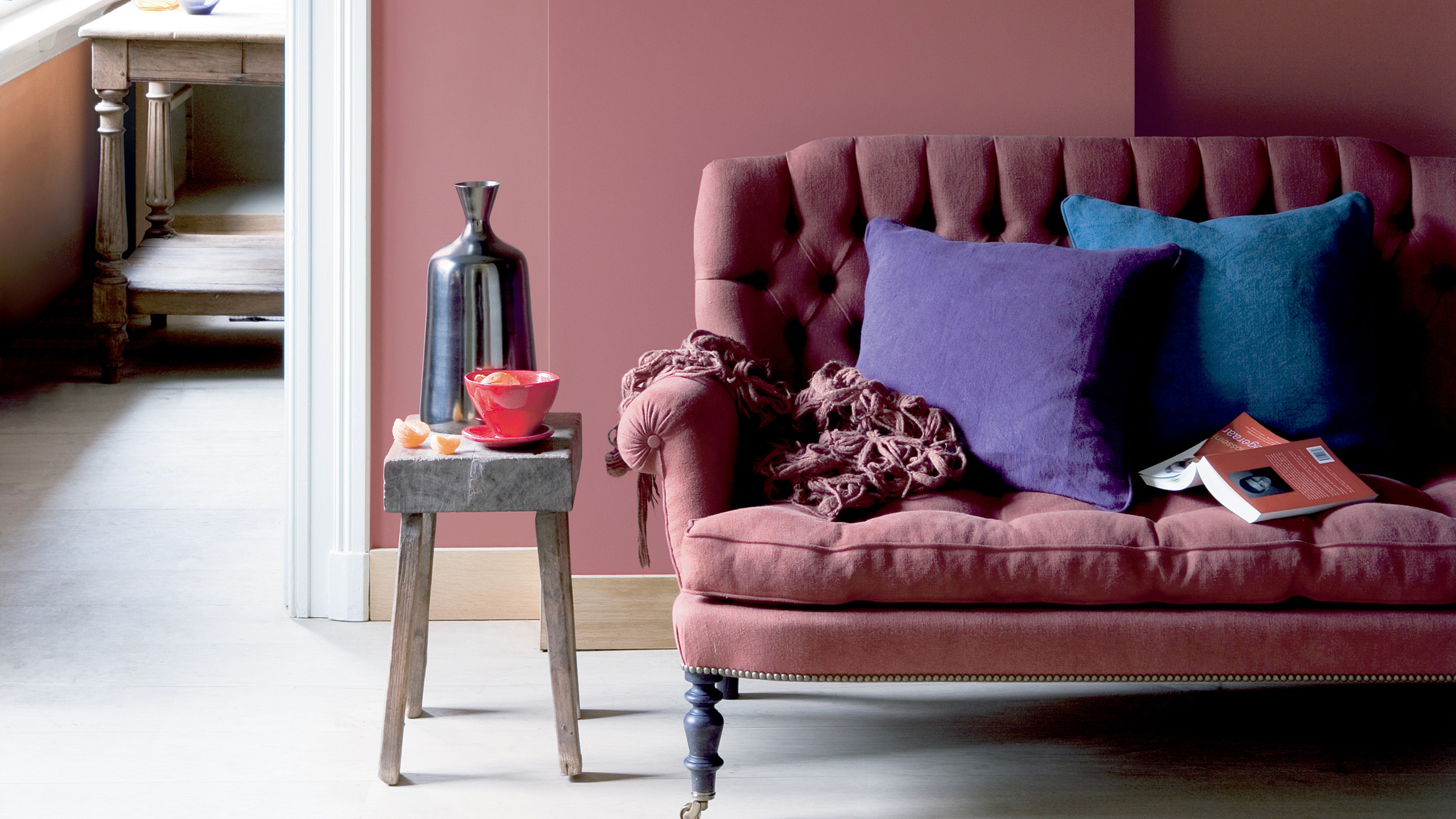 Use dusky pink to create an intimate mood Dulux